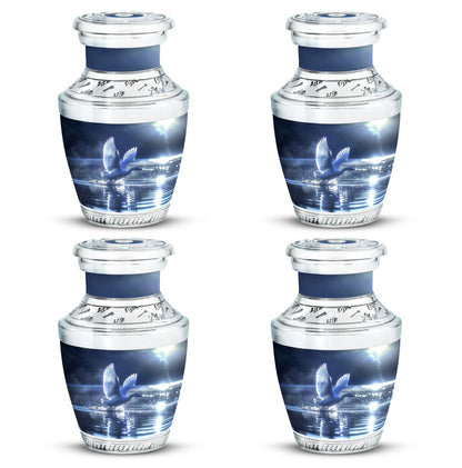 Swan Theme 3 Inch Keepsake Pack of 4
