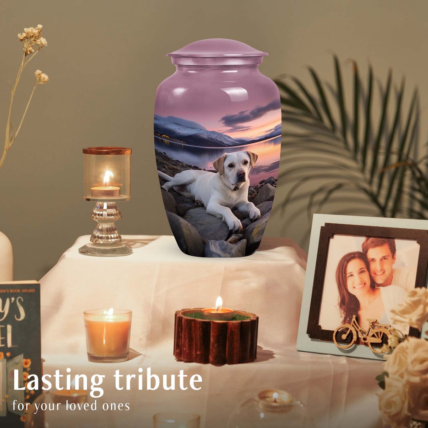 Labrador Dog Memorial Urn - Tribute for Pet Owners